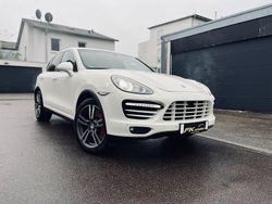 Weiß Gebraucht 2010 Porsche Cayenne Turbo SUV | 19.980 € (Fairer Preis)