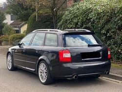 Schwarz Gebraucht 2004 Audi A4 S-Line Kombi | 9.790 €