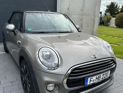 Grau Gebraucht 2016 Mini Cooper Kleinwagen | 12.780 €