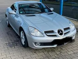Silber Gebraucht 2008 Mercedes SLK200 Cabrio | 14.099 € (Etwas zu teuer)
