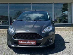 Graumet Gebraucht 2016 Ford Fiesta Celebration Kleinwagen | 7.900 € (Fairer Preis)