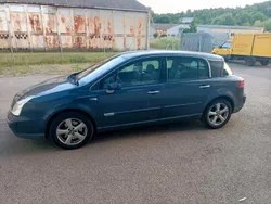 Grün Gebraucht 2002 Renault Vel Satis Kleinwagen | 2.000 €