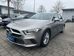 Silber Gebraucht 2019 Mercedes A180 Limousine | 19.900 € (Fairer Preis)