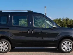 Schwarz Gebraucht 2018 Fiat Doblò Van / Kleinbus | 14.900 € (Teuer)