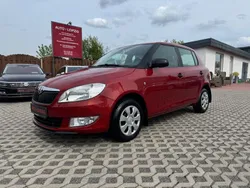 Rot Gebraucht 2014 Skoda Fabia Cool Edition Limousine | 6.990 € (Guter Preis)