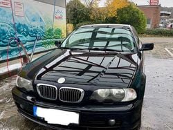 Schwarz Gebraucht 2000 BMW 323 Basis Coupé | 4.200 € (Fairer Preis)