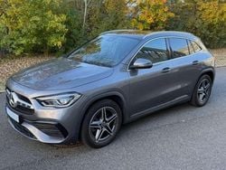 Grau Gebraucht 2021 Mercedes GLA250 AMG line SUV | 33.999 € (Guter Preis)
