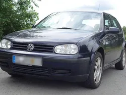 Blau Gebraucht 1998 VW Golf IV Kombi | 1.400 € (Fairer Preis)