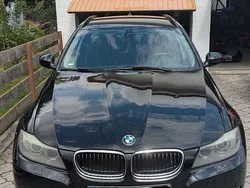 Schwarz Gebraucht 2011 BMW 320 Kombi | 5.700 € (Fairer Preis)