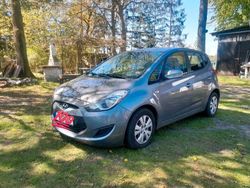 Grau Gebraucht 2014 Hyundai ix20 Kleinwagen | 5.600 €