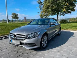 Grau Gebraucht 2015 Mercedes C220 Avantgarde Limousine | 15.200 € (Teuer)