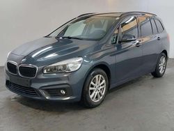 Grau Gebraucht 2016 BMW 216 Active Tourer Van / Kleinbus | 8.999 € (Fairer Preis)