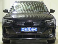 Mythos black (metallic) Gebraucht 2022 Audi e-tron Sportback S-Line SUV | 38.950 € (Guter Preis)