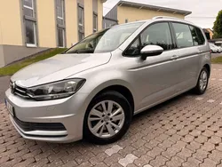 Silber Gebraucht 2020 VW Touran Comfortline Van / Kleinbus | 14.600 € (Guter Preis)
