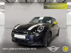 Schwarz Gebraucht 2023 Mini Cooper SE Kleinwagen | 16.499 € (Superpreis)