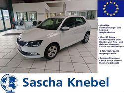 Weiß Gebraucht 2017 Skoda Fabia Style Limousine | 12.890 € (Fairer Preis)