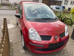 Rot Gebraucht 2007 Renault Modus Van / Kleinbus | 4.000 € (Etwas zu teuer)