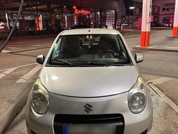 Silber Gebraucht 2010 Suzuki Alto Kleinwagen | 2.500 € (Fairer Preis)
