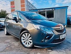 Grau Gebraucht 2016 Opel Zafira Tourer Innovation Van / Kleinbus | 7.990 € (Fairer Preis)