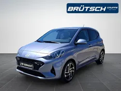 Meta blue metallic Gebraucht 2024 Hyundai i10 Prime Kleinwagen | 18.980 € (Etwas zu teuer)