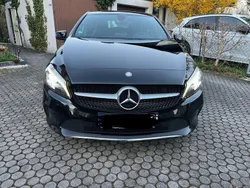 Schwarz Gebraucht 2016 Mercedes A180 Limousine | 16.200 € (Fairer Preis)