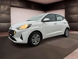 Polar white / sol Gebraucht 2020 Hyundai i10 Select Kleinwagen | 9.000 € (Guter Preis)