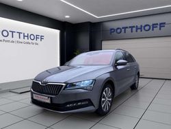 Grau Gebraucht 2022 Skoda Superb Ambition Kombi | 25.822 € (Guter Preis)
