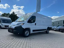Weiss Neu 2025 Citroën Jumper Van / Kleinbus | 32.990 € (Etwas zu teuer)