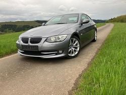 Silber Gebraucht 2010 BMW 335 Coupé | 22.500 € (Fairer Preis)