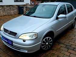 Silber Gebraucht 2003 Opel Astra Elegance Limousine | 999 € (Superpreis)