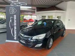Schwarz Gebraucht 2010 Opel Astra Edition Limousine | 4.499 € (Fairer Preis)