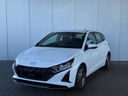 Weiss Neu 2025 Hyundai i20 Comfort Kleinwagen | 18.258 € (Fairer Preis)