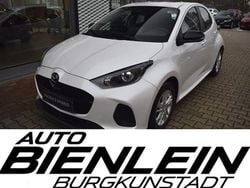 Weiß Gebraucht 2025 Mazda 2 Center-Line Limousine | 20.300 € (Guter Preis)