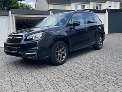 Grau Gebraucht 2016 Subaru Forester SUV | 17.000 € (Etwas zu teuer)