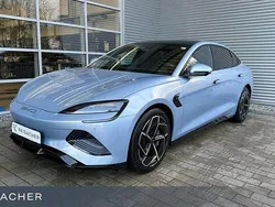 Blau Gebraucht 2025 BYD Seal Limousine | 43.990 € (Superpreis)
