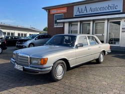 Silber Gebraucht 1974 Mercedes S280 SE Limousine | 9.980 €
