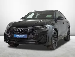 Mythosschwarz metallic Gebraucht 2024 Audi Q8 Comfort SUV | 89.947 € (Superpreis)