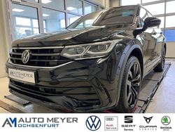 Deep black perleffekt Gebraucht 2023 VW Tiguan Allspace R-line SUV | 47.870 €