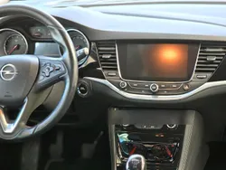 Weiß Gebraucht 2015 Opel Astra Kleinwagen | 7.200 € (Fairer Preis)