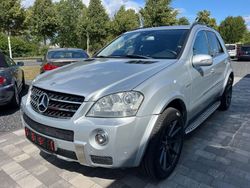 Silber Gebraucht 2006 Mercedes ML63 AMG AMG SUV | 27.990 € (Etwas zu teuer)