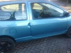 Blau Gebraucht 2002 Renault Twingo Dynamique Kleinwagen | 1.500 € (Fairer Preis)