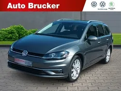 Grau Gebraucht 2019 VW Golf VII Highline Kombi | 18.320 € (Fairer Preis)