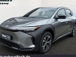 Grau Gebraucht 2025 Toyota bZ4X SUV | 39.690 € (Fairer Preis)