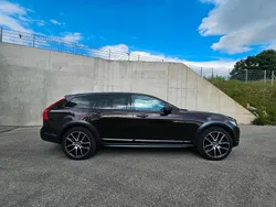 Braun Gebraucht 2019 Volvo V90 CC Kombi | 30.999 € (Fairer Preis)
