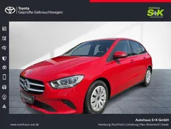 Jupiterrot (rot) Gebraucht 2019 Mercedes B180 Van / Kleinbus | 20.890 € (Guter Preis)