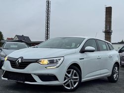 Weiß Gebraucht 2018 Renault Mégane IV | 8.999 € (Superpreis)