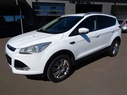 Frostweiß Gebraucht 2013 Ford Kuga Titanium SUV | 8.999 € (Fairer Preis)