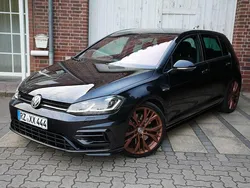 Schwarz Gebraucht 2017 VW Golf VII R Kleinwagen | 23.500 € (Fairer Preis)