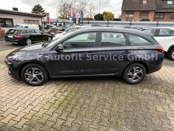 Grau Gebraucht 2024 Hyundai i30 Kombi | 23.100 € (Etwas zu teuer)