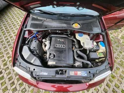Rot Gebraucht 1999 Audi A4 Kombi | 1.400 € (Guter Preis)